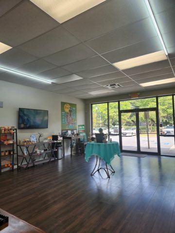 CBD American Shaman THC & Vape Dispensary photo