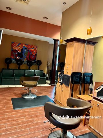 D'Lor Salon & Spa photo