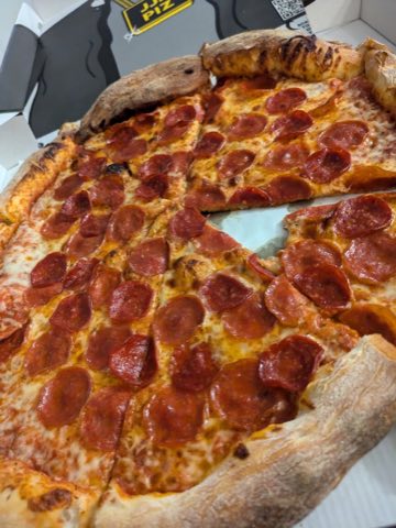Triple Jays Pizza Bar photo